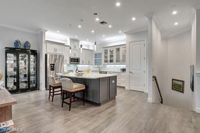 ESPLANADE - Residential