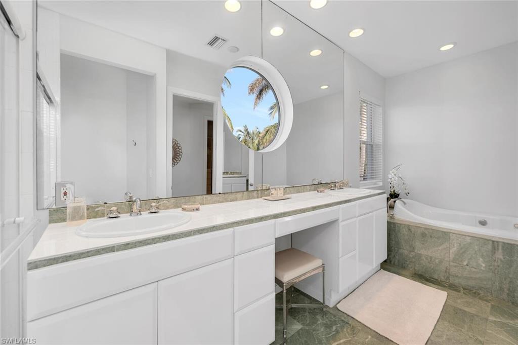 MOORINGS - Residential