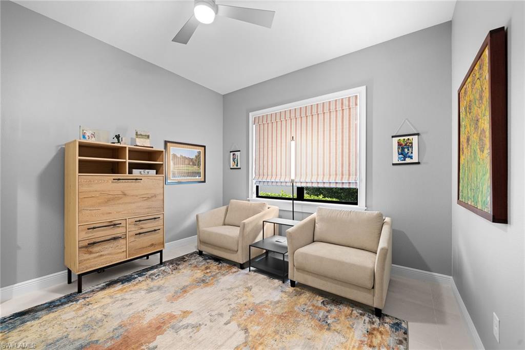 TWIN EAGLES - Residential