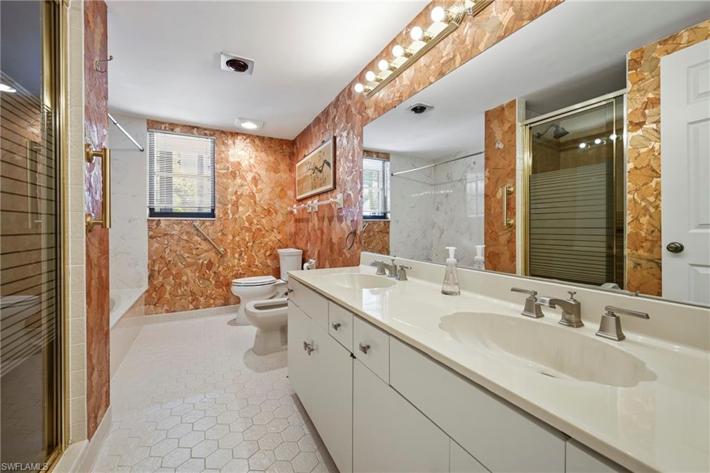 DORCHESTER - Residential