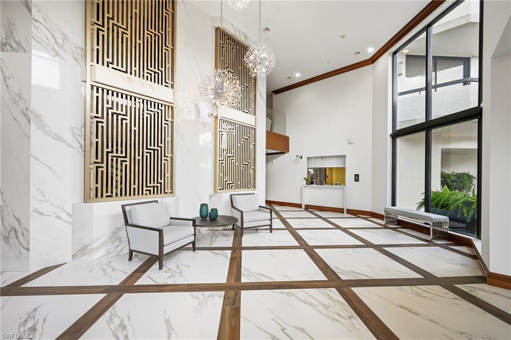 DORCHESTER - Residential