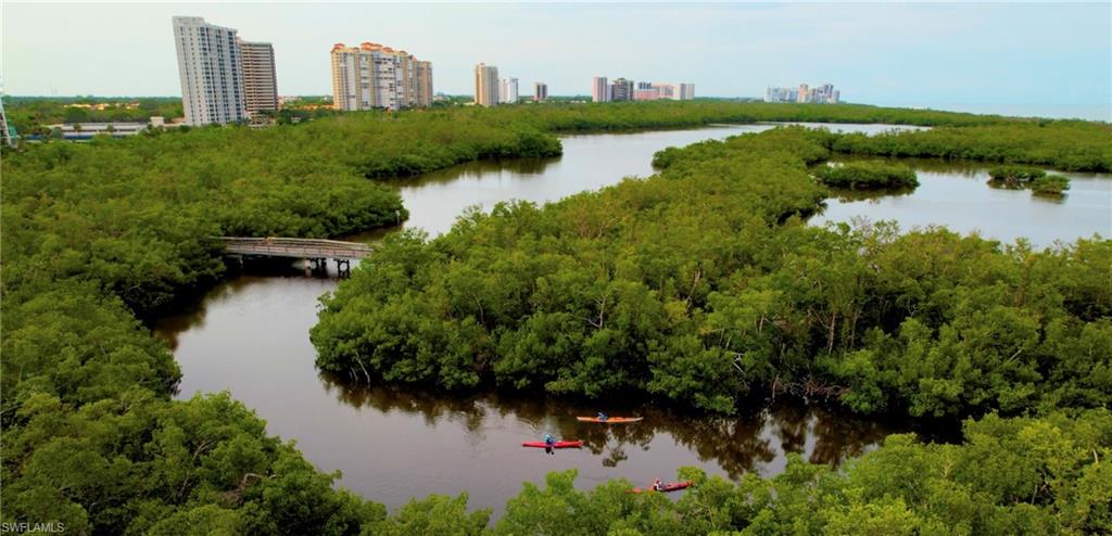 DORCHESTER - Residential