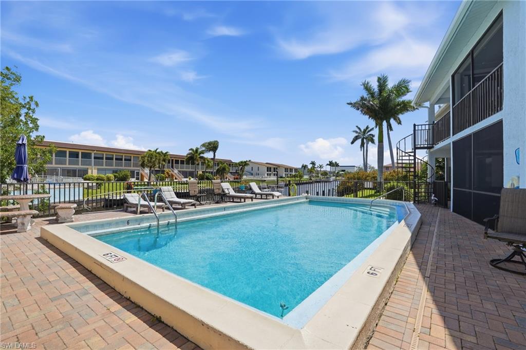 ROYAL PALM CONDO - Residential