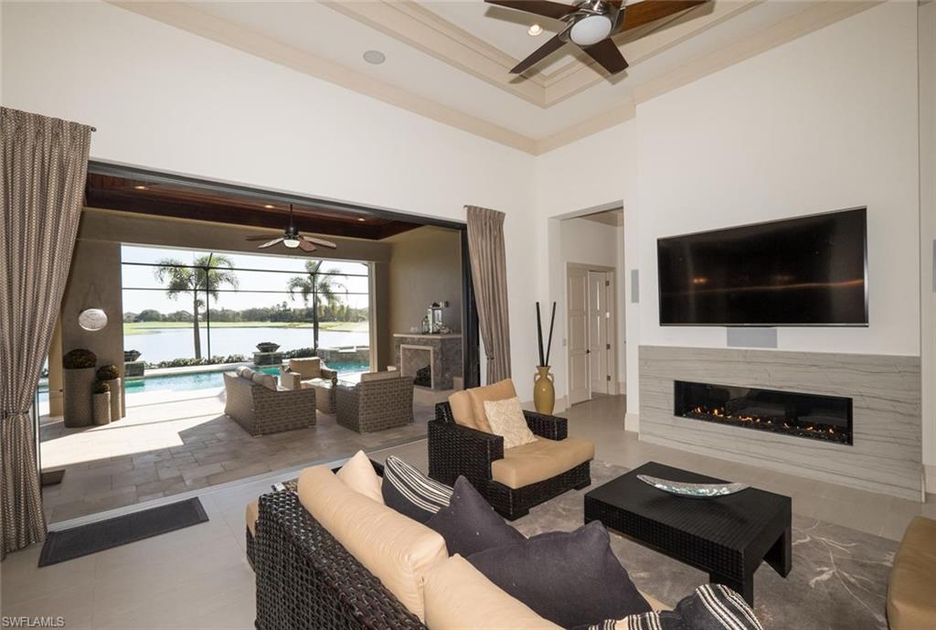 QUAIL WEST - Residential