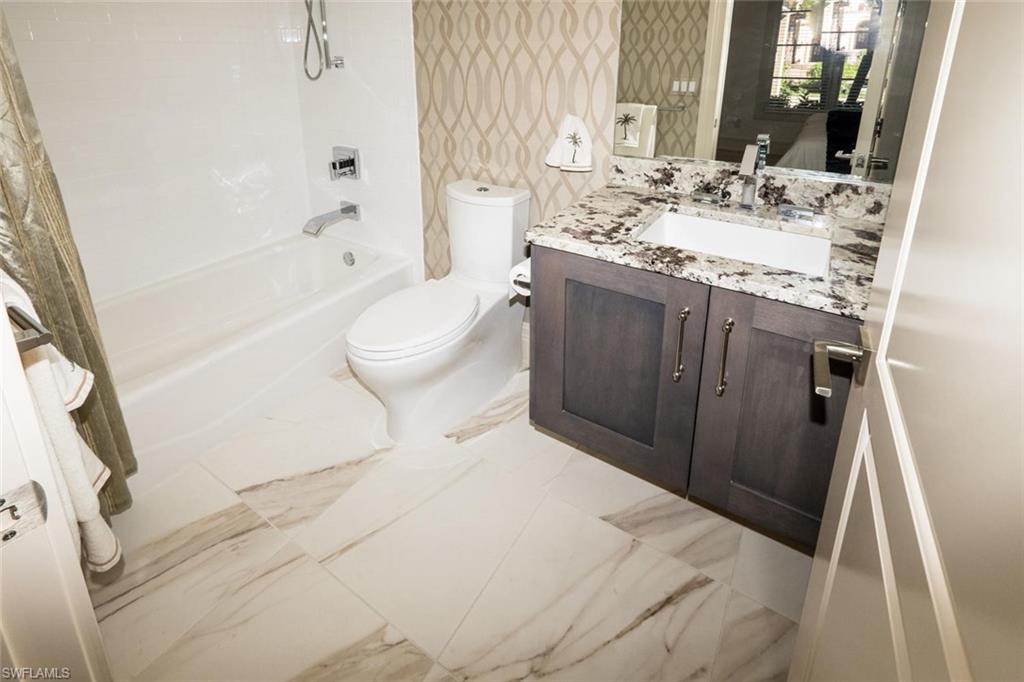 QUAIL WEST - Residential