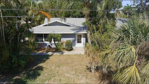 A home in NORTH FORT MYERS