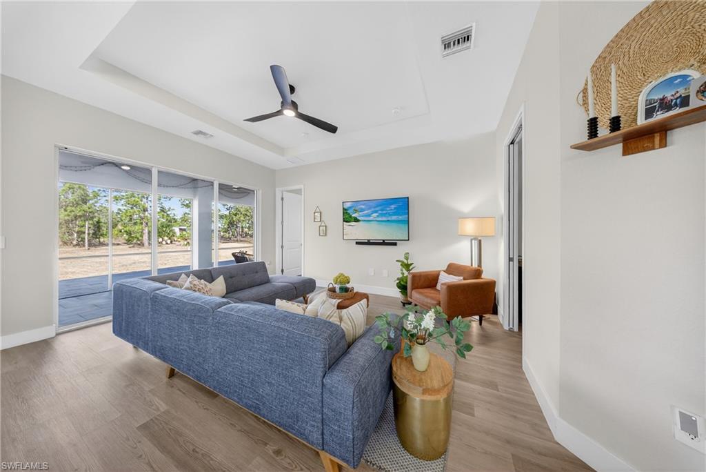 GOLDEN GATE ESTATES - Residential