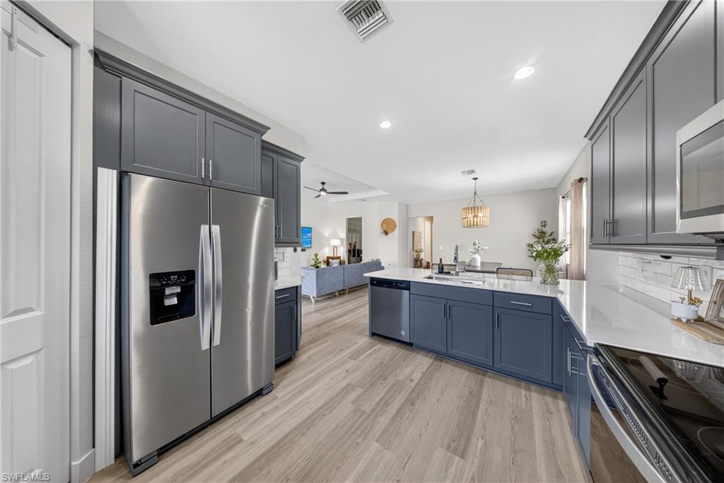 GOLDEN GATE ESTATES - Residential