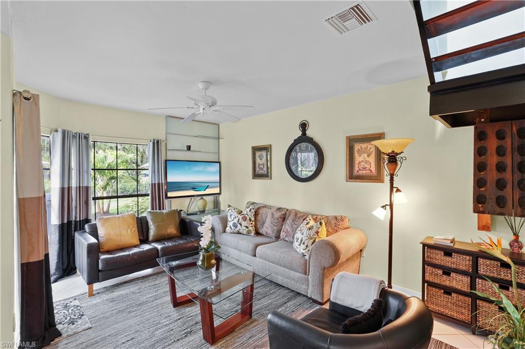 KINGS LAKE - Residential