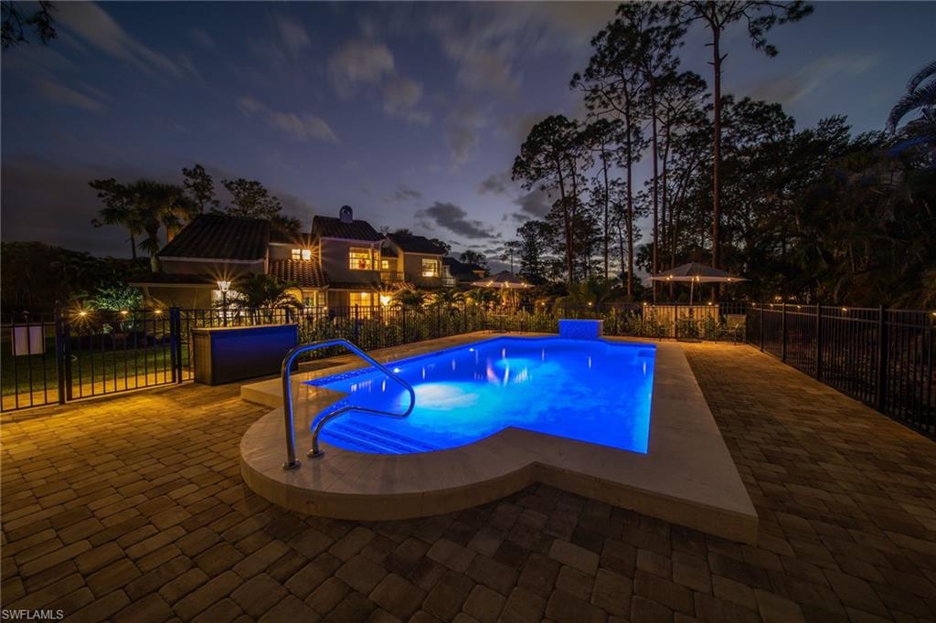 KINGS LAKE - Residential