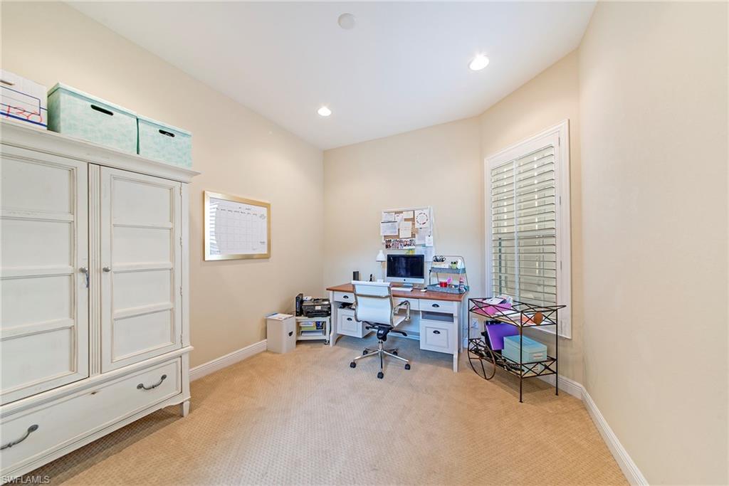 BELLE LAGO - Residential