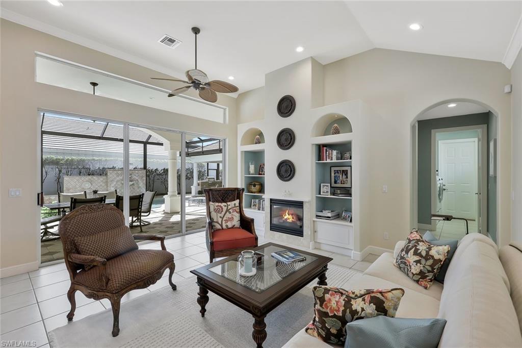 HAMPTON ROW - Residential