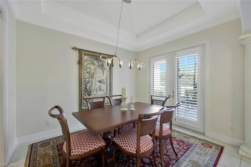 HAMPTON ROW - Residential