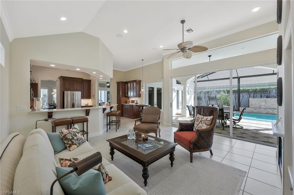 HAMPTON ROW - Residential