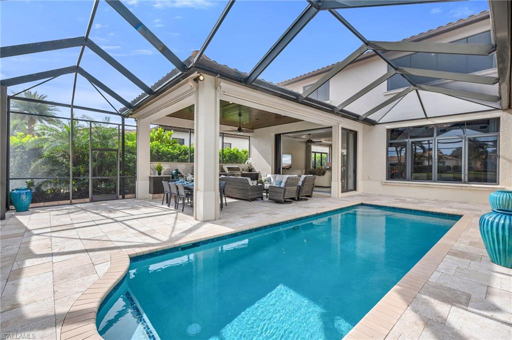 TRADITIONS - Residential