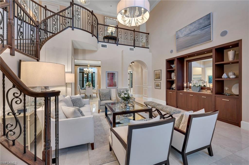 TRADITIONS - Residential