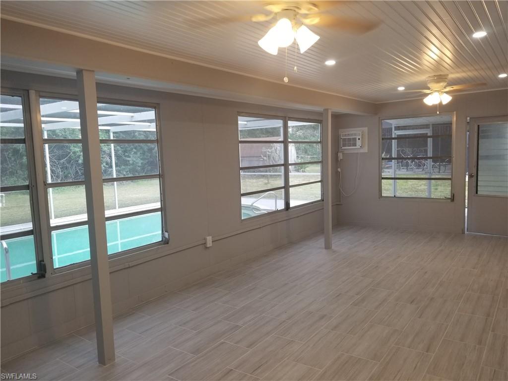 PORT CHARLOTTE - Residential