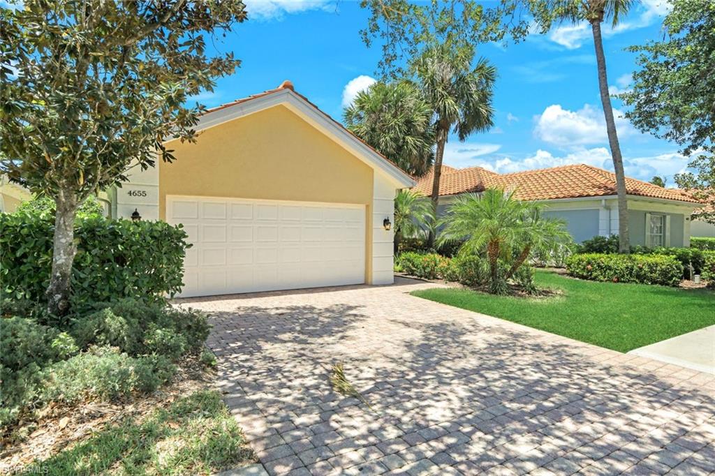 4655 Navassa LN
