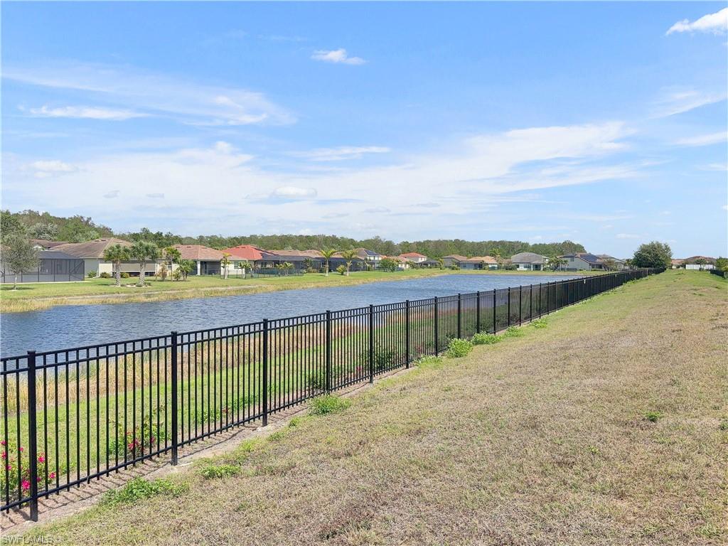 PORTICO - Residential