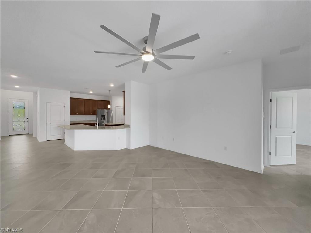 PORTICO - Residential