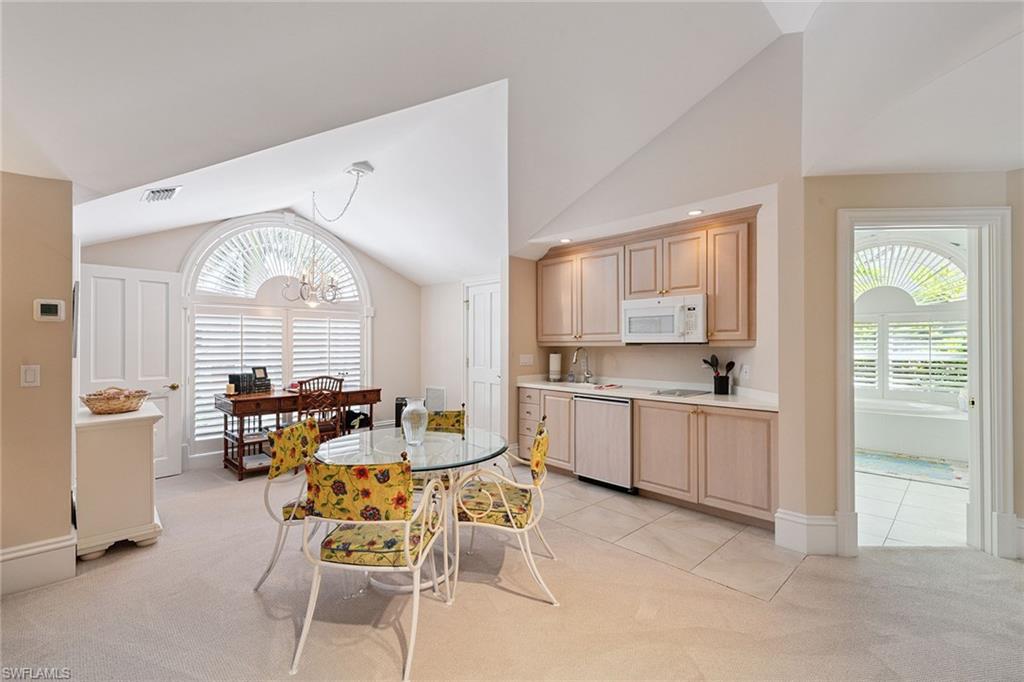 BAY COLONY SHORES - Residential