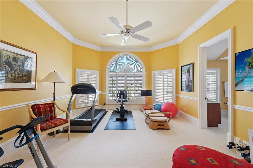 BAY COLONY SHORES - Residential