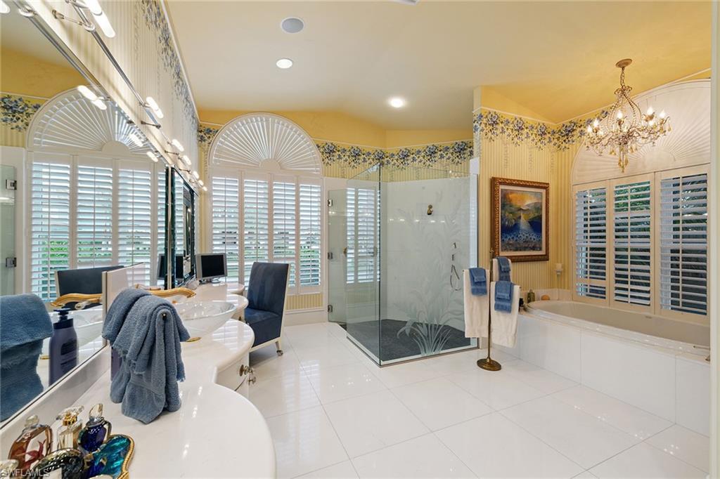 BAY COLONY SHORES - Residential