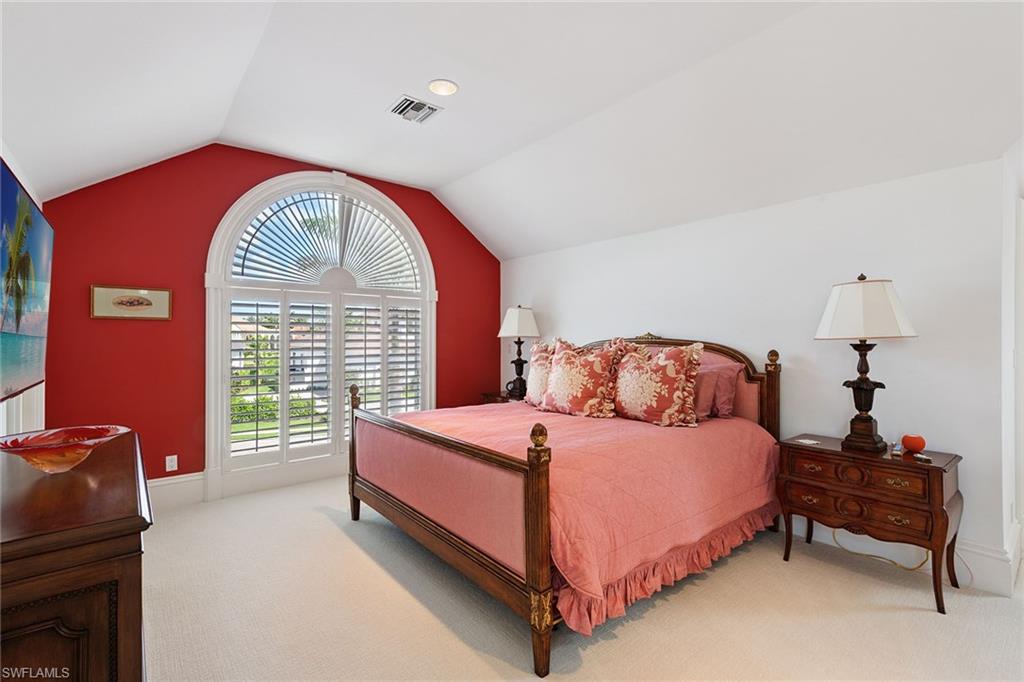 BAY COLONY SHORES - Residential