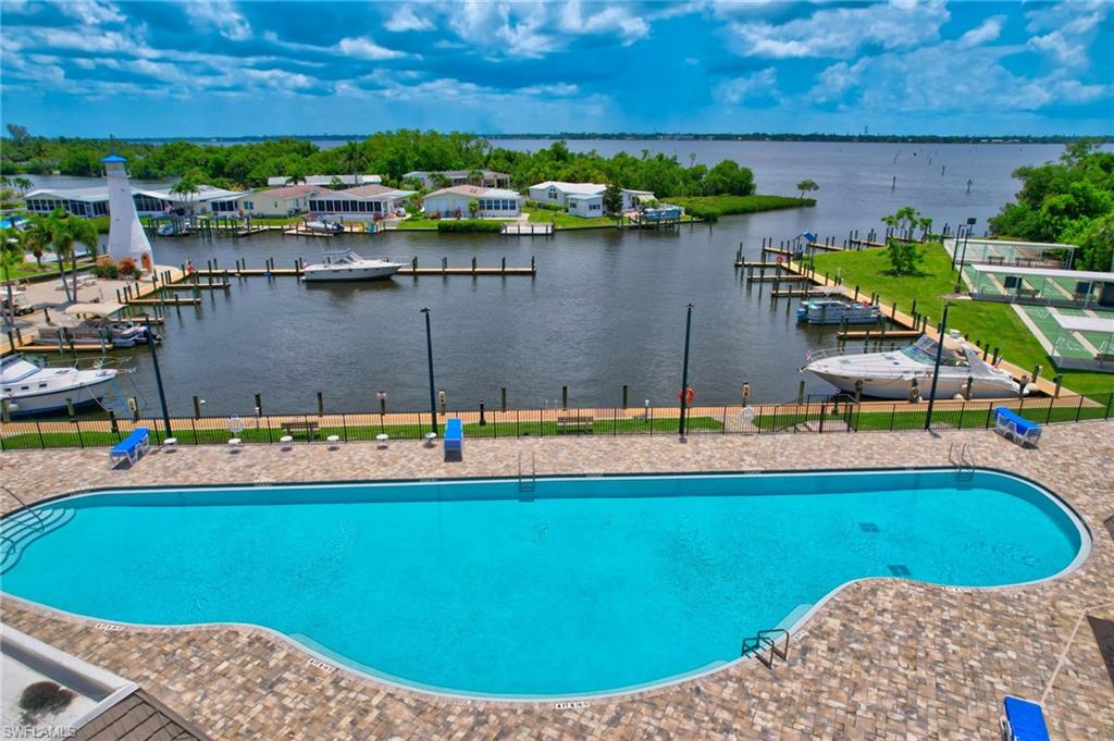 OLD BRIDGE VILLAGE - Residential