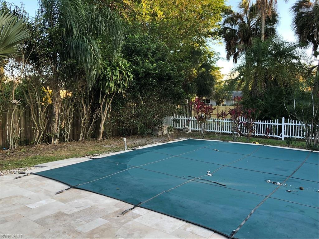 COCONUT RIVER - Residential