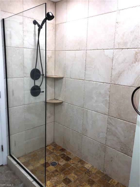 COCONUT RIVER - Residential