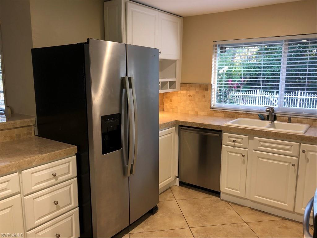 COCONUT RIVER - Residential