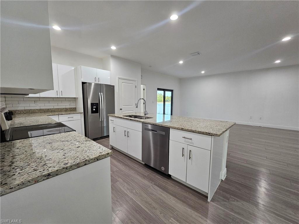 PORT LABELLE - Residential Lease