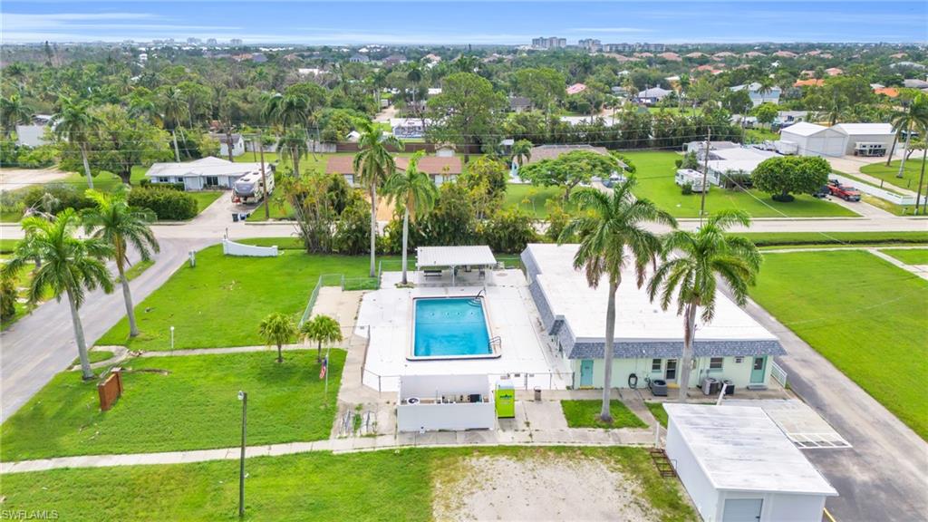 PLANTATION ESTATES MOBILE HOME - Residential