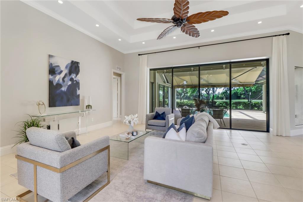 VILLA TUSCANY - Residential