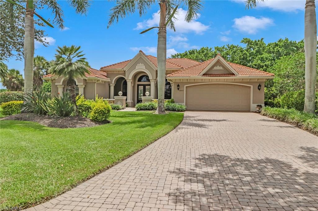 VILLA TUSCANY - Residential