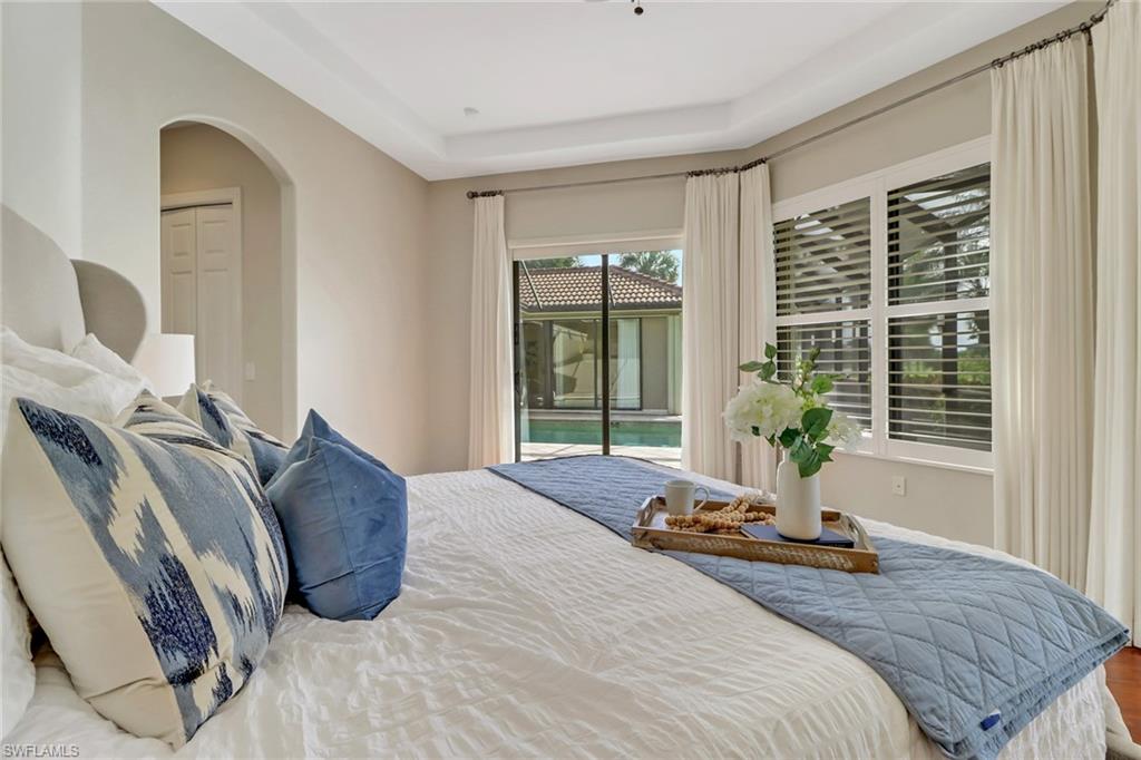 VILLA TUSCANY - Residential