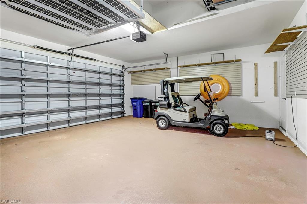 VILLA TUSCANY - Residential