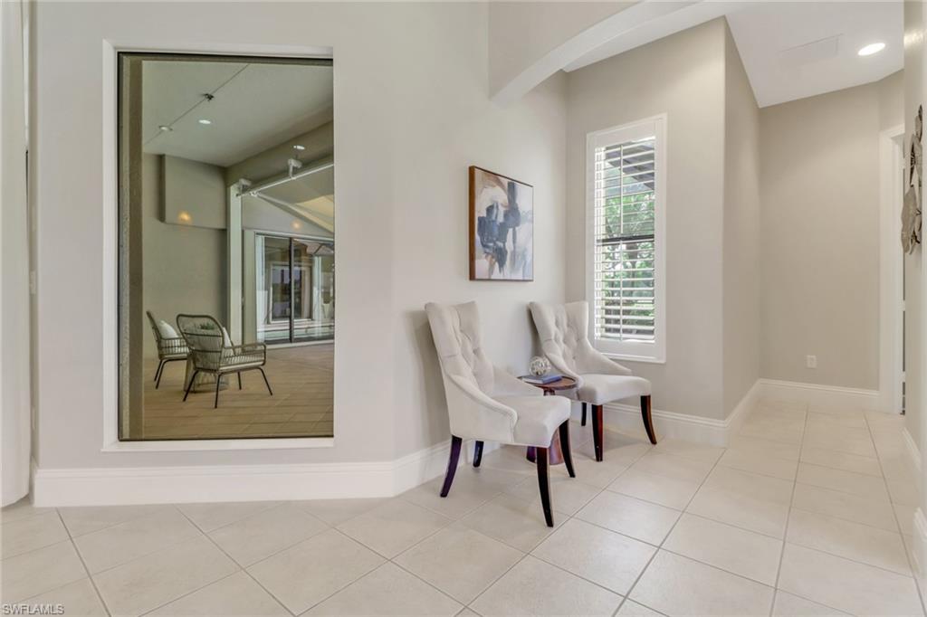 VILLA TUSCANY - Residential