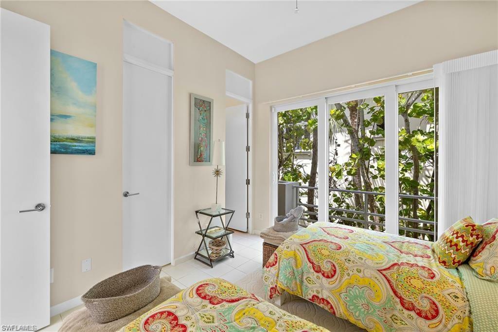 PORT ROYAL - Residential Lease