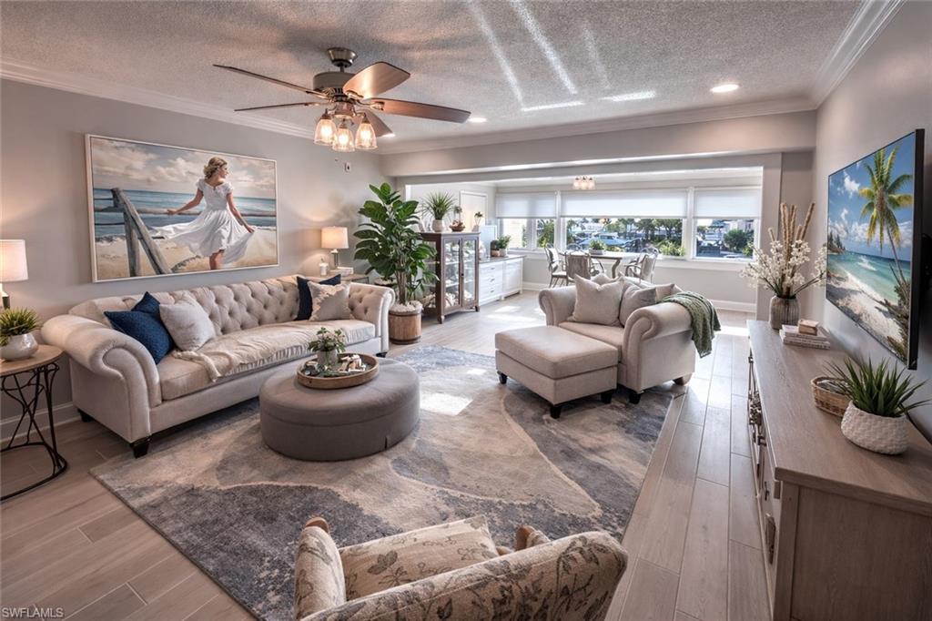 TOWN AND RIVER - Residential