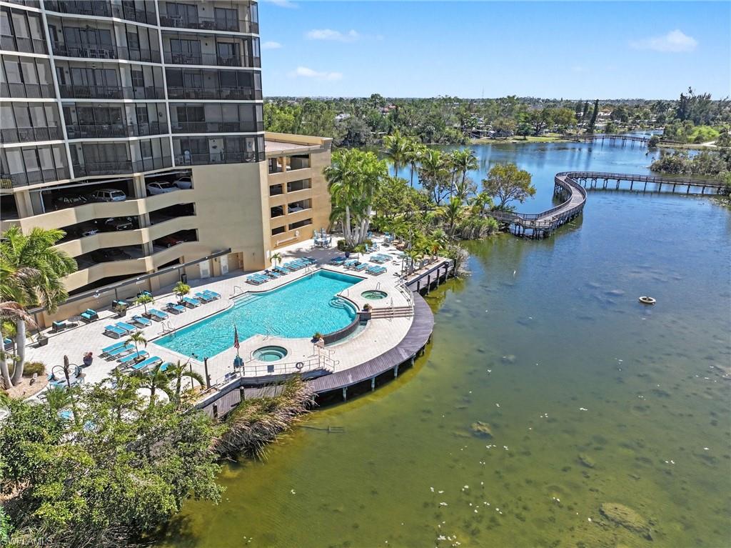 RIVA DEL LAGO - Residential