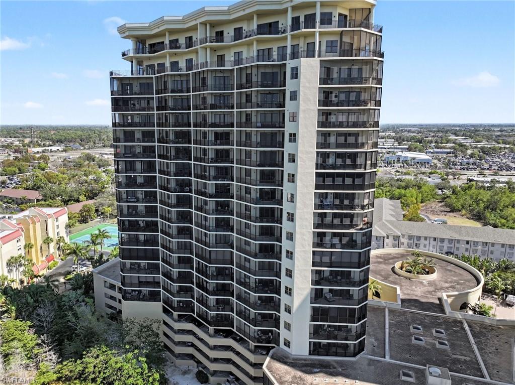 RIVA DEL LAGO - Residential