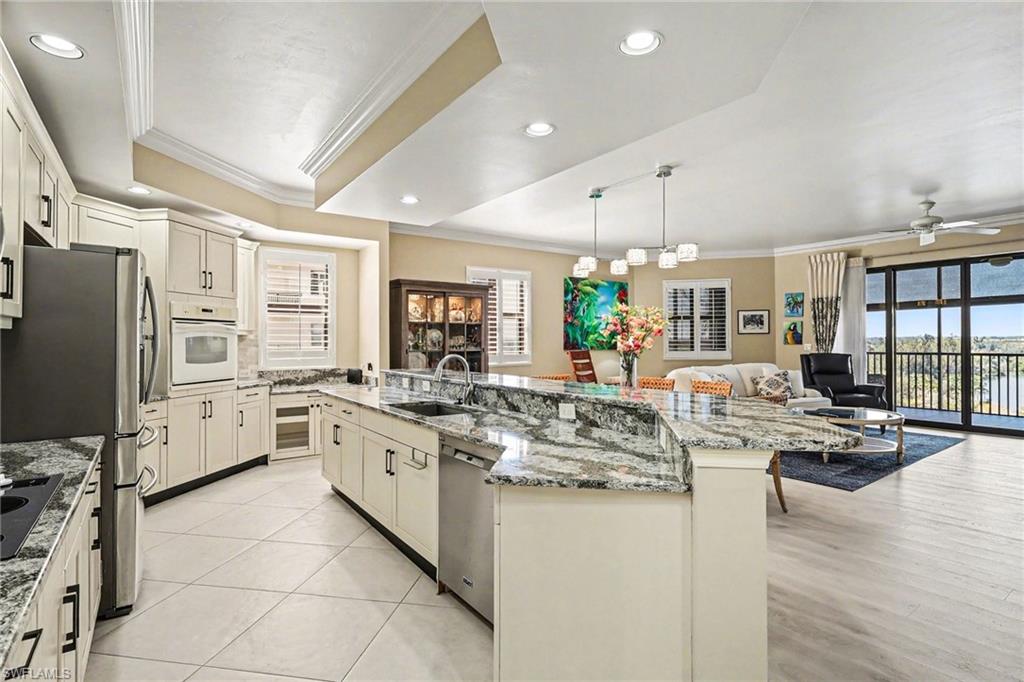 RIVA DEL LAGO - Residential