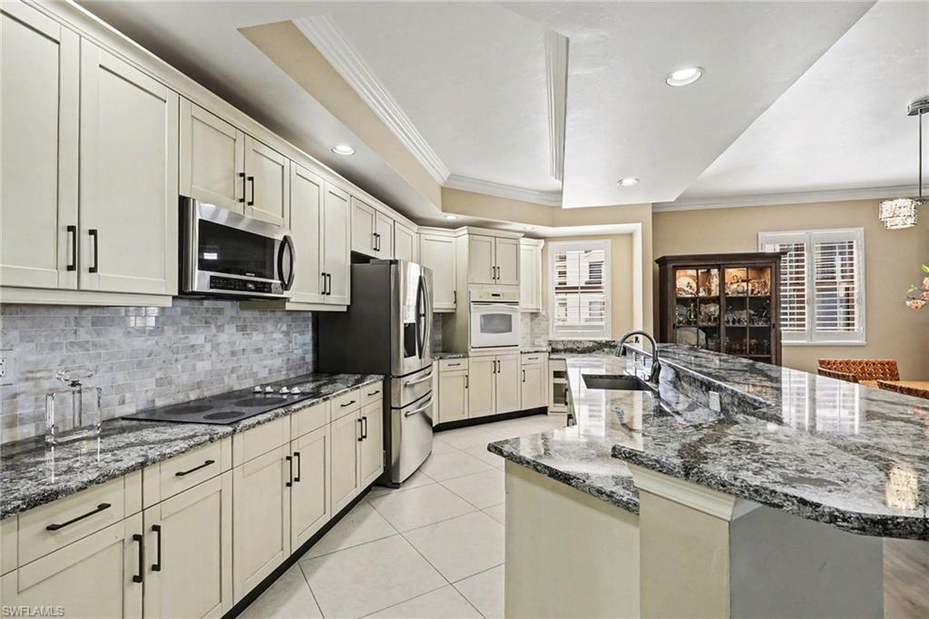 RIVA DEL LAGO - Residential