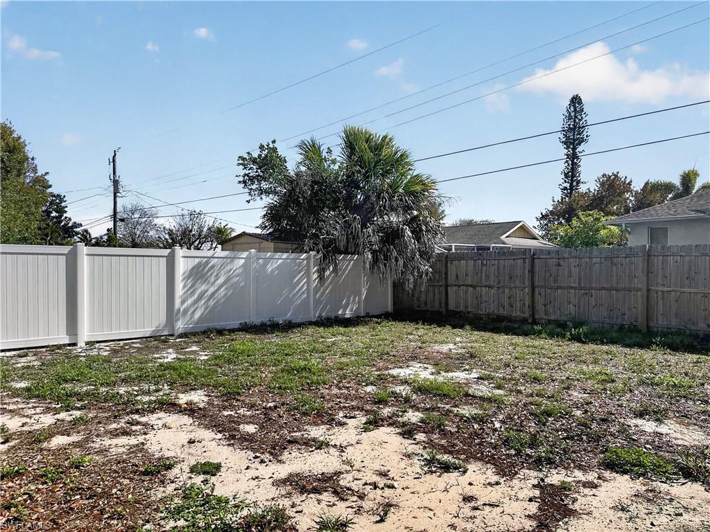 ARROYAL HEIGHTS - Residential Lease