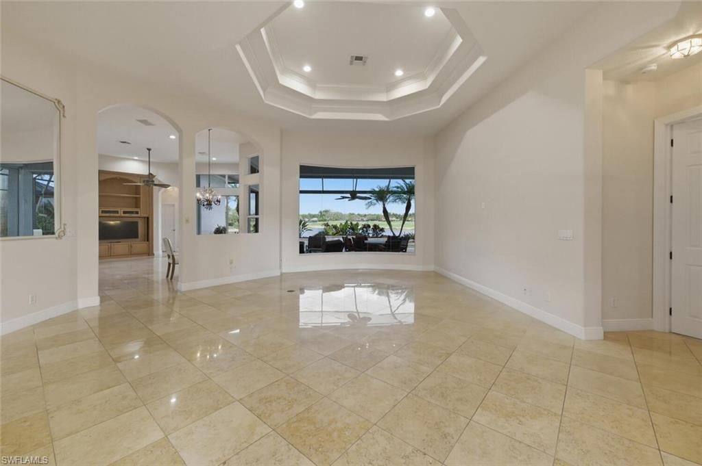 Photo of 5101 Cerromar DR, NAPLES, FL 34112 (MLS # 226011094)