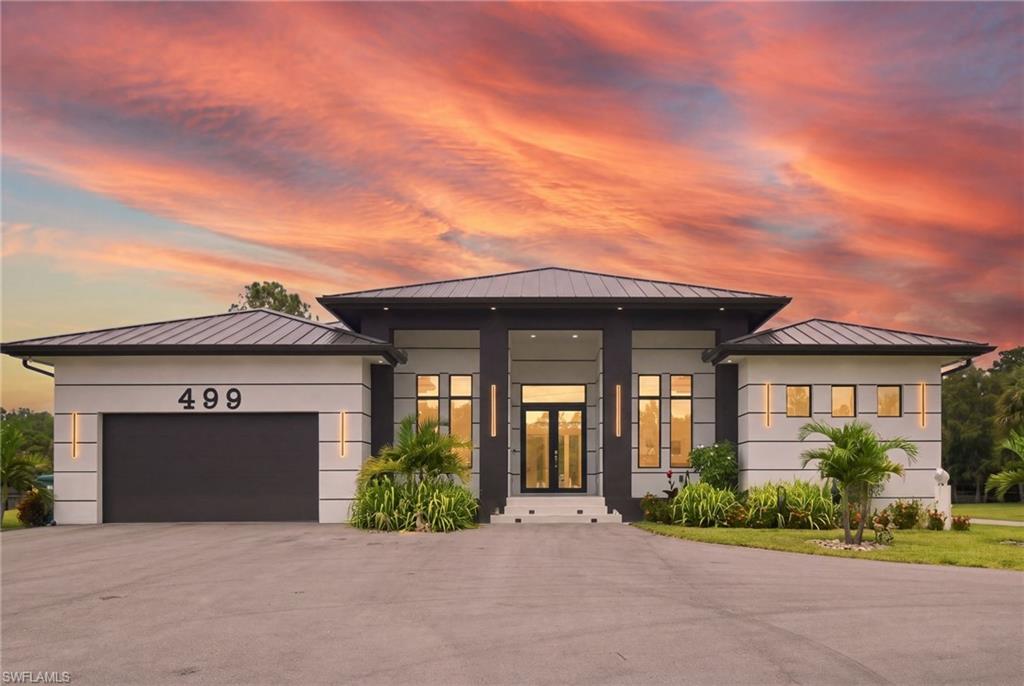 499 Golden Gate BLVD E