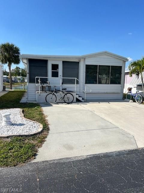 A home in NORTH FORT MYERS