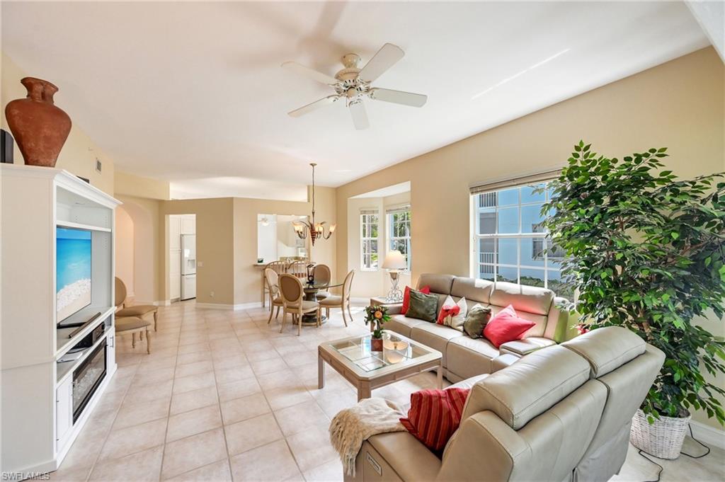 BREAKWATER - Residential